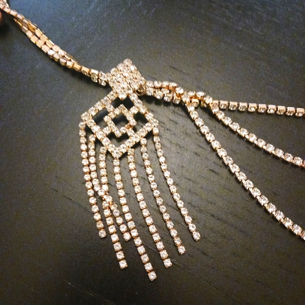 Akira Crystal & Gold Jewelry Belt Bundle - Picture 4 of 4